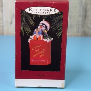 Hallmark Keepsake Ornament 1996 Mom “A Mom Is A Special Gift Handcrafted Dated